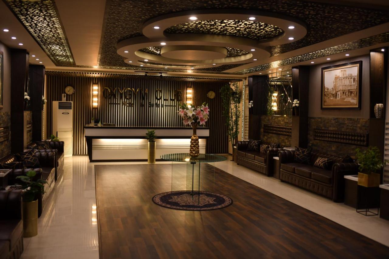 Oxygym Club Hotel & Suites Faisalabad Esterno foto